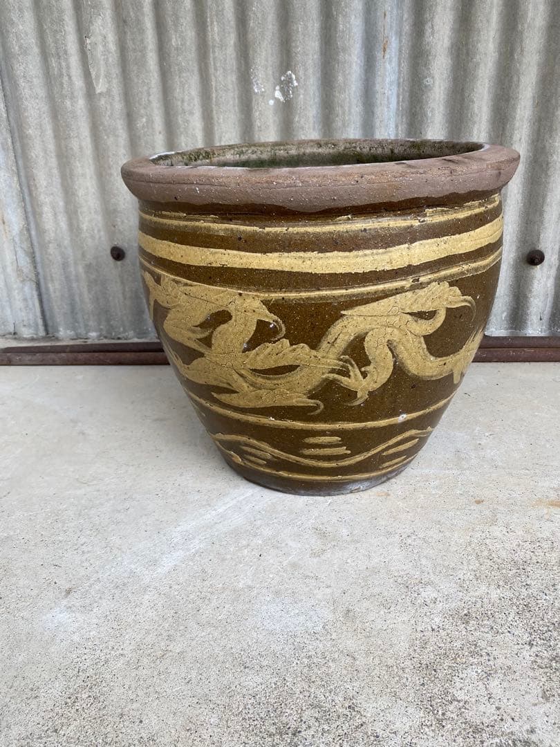 金魚鉢　メダカ鉢　睡蓮鉢　焼物　ピータン壺　水鉢