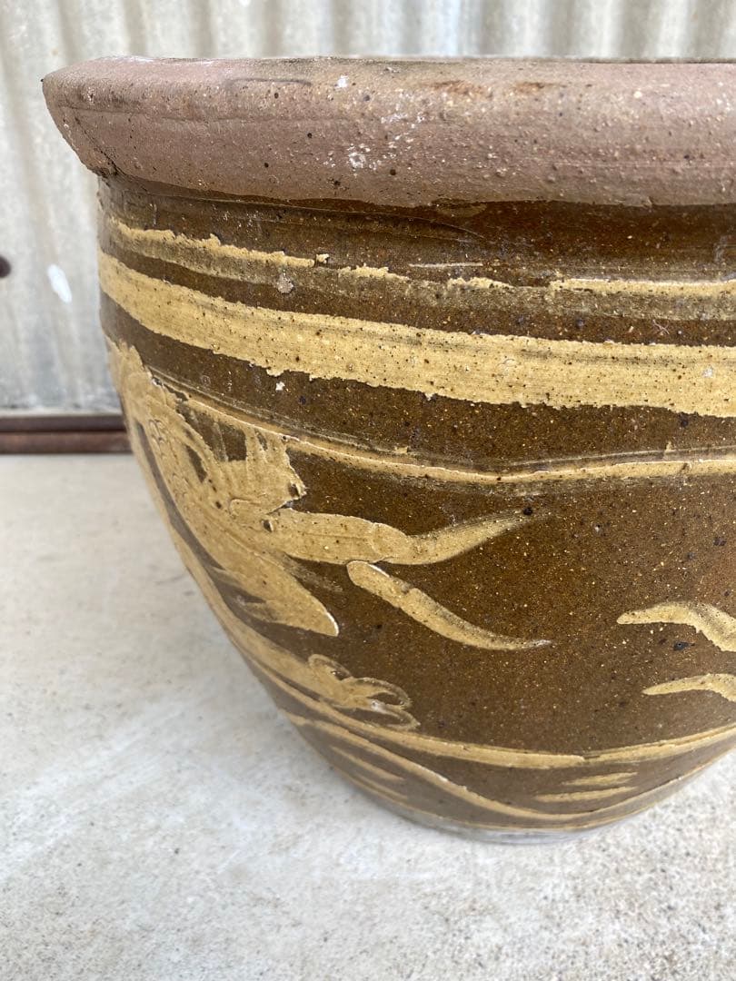 金魚鉢　メダカ鉢　睡蓮鉢　焼物　ピータン壺　水鉢