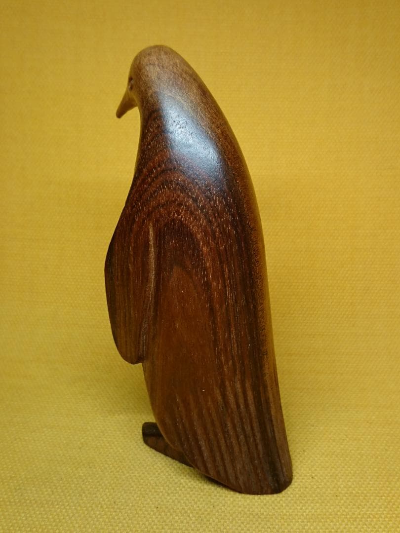 ペンギン　木彫　彫像　オブジェ　置物　インテリア　工芸品　美術品　A1077