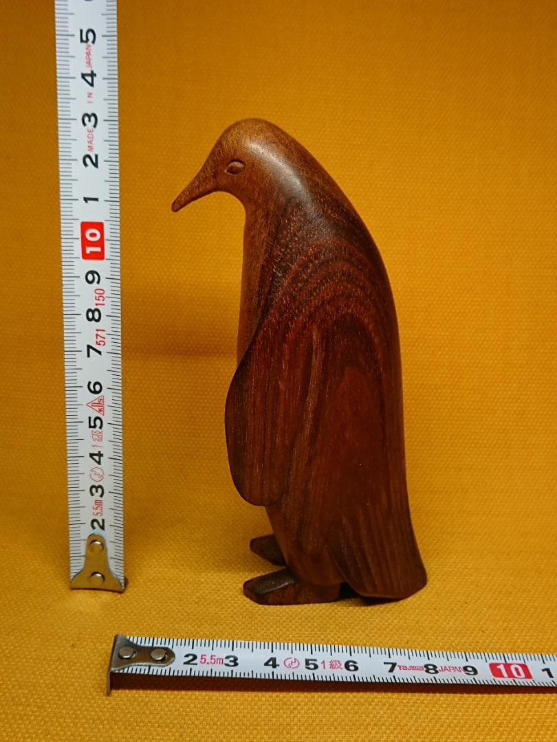 ペンギン　木彫　彫像　オブジェ　置物　インテリア　工芸品　美術品　A1077
