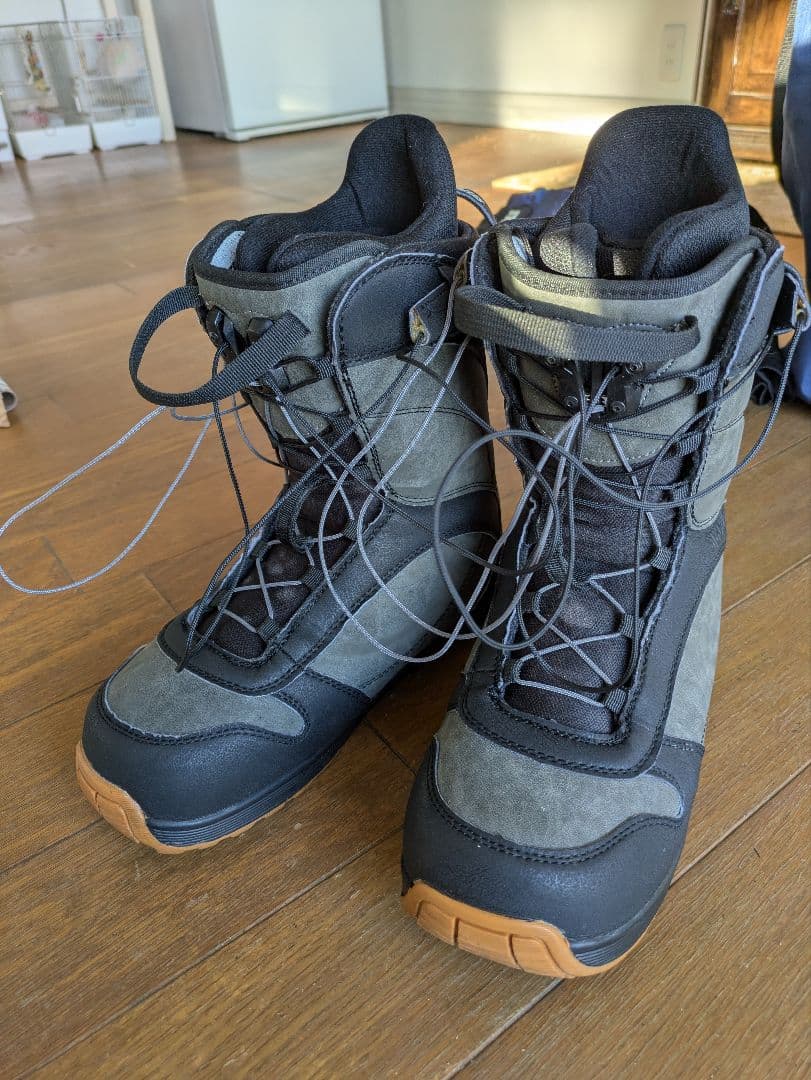 ビギナー初心者向け軽柔24.5〜25.5cm STEPCHILD スノボ ブーツ