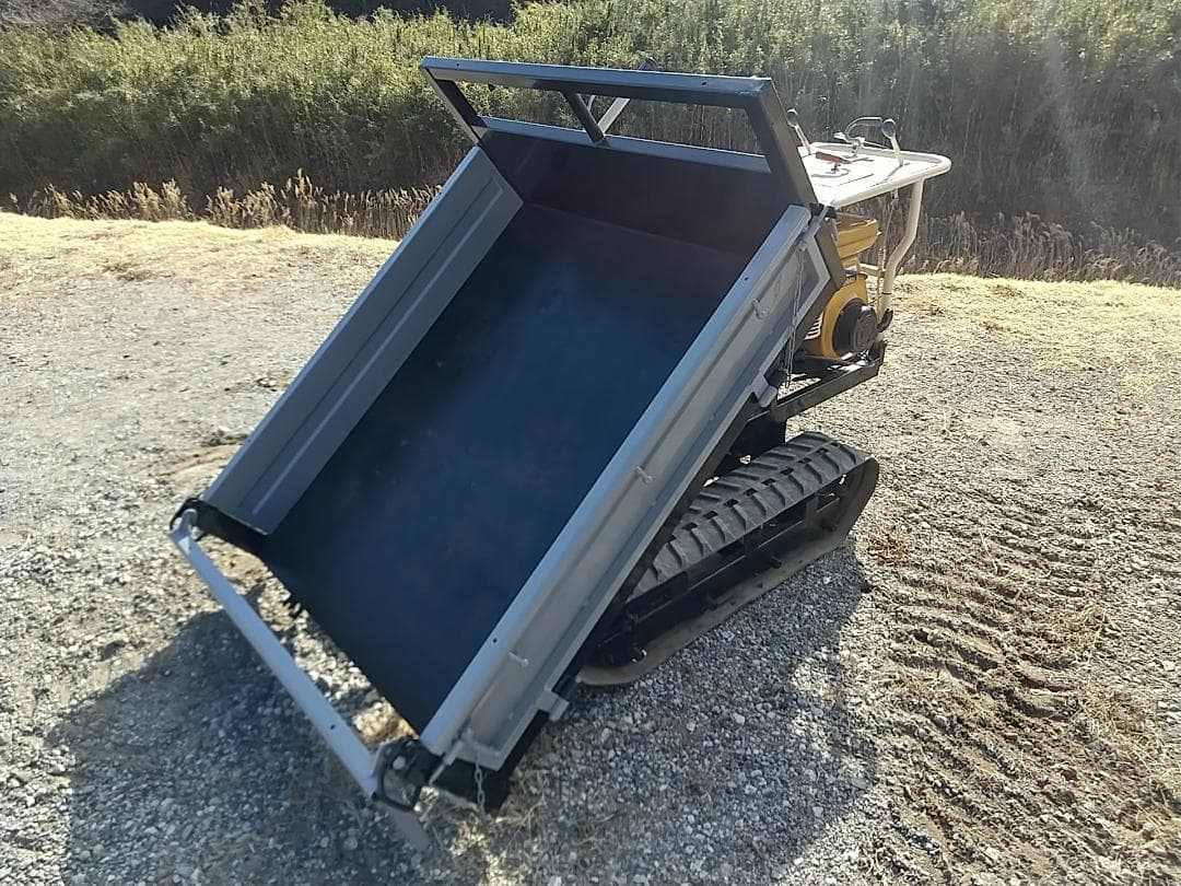 運搬車ミニクロM1000 手動ダンプ 最大積載量４００ｋｇ