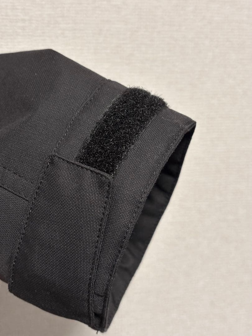 【未使用】Burton スノーボードウェア Covert Jacket xs