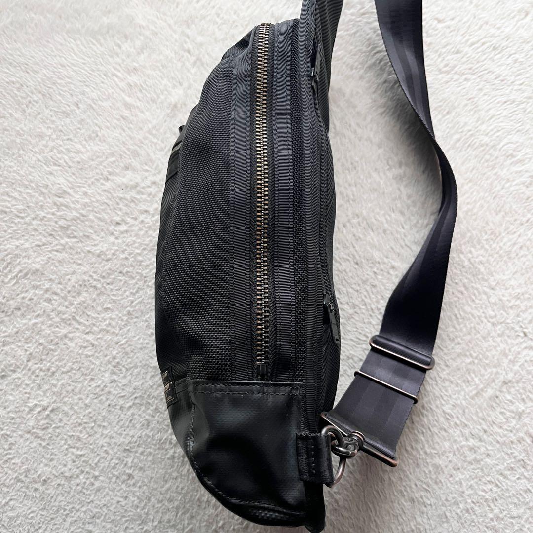 PORTER ポーター HEAT ボディバッグ スリング ショルダーバッグ