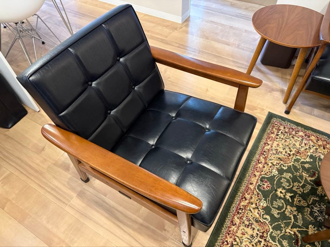 カリモク60 Kチェア