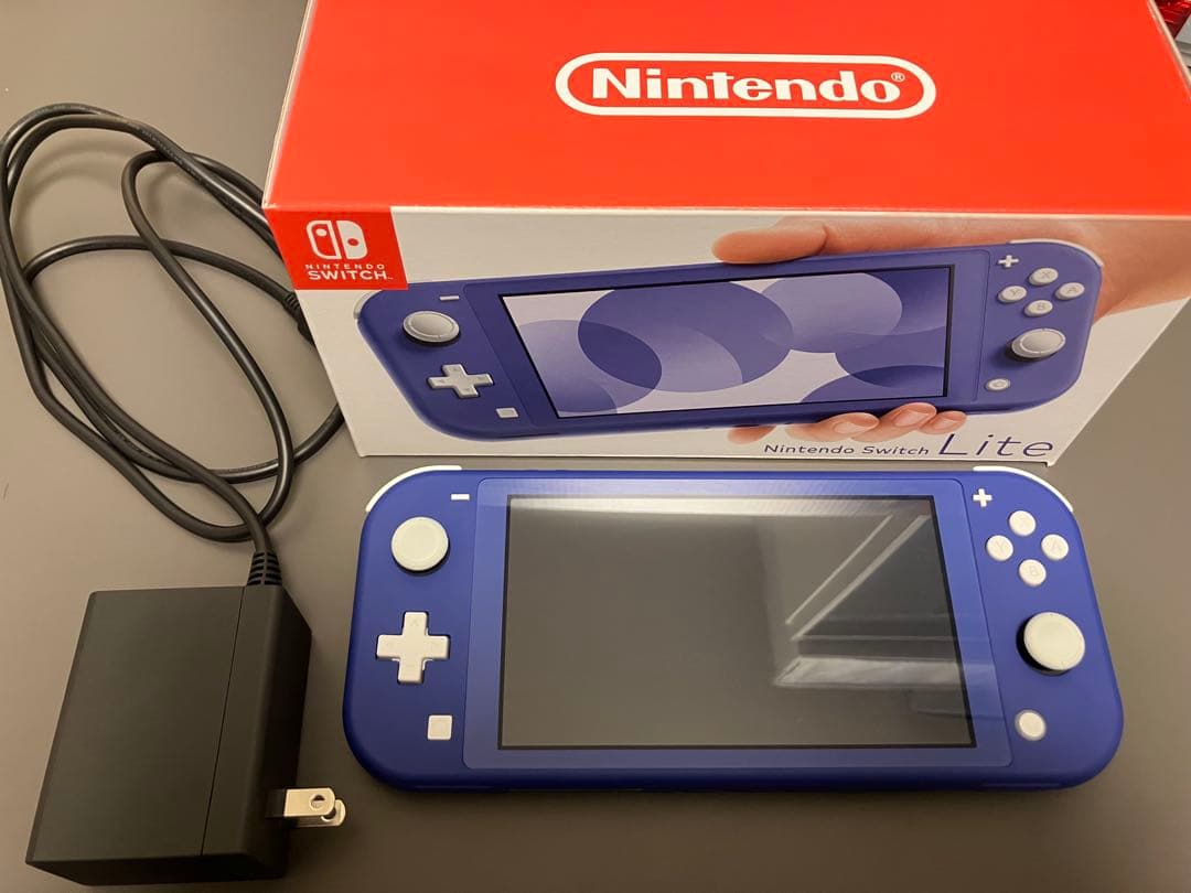 Nintendo Switch Lite Blue (メモリーカード付き)