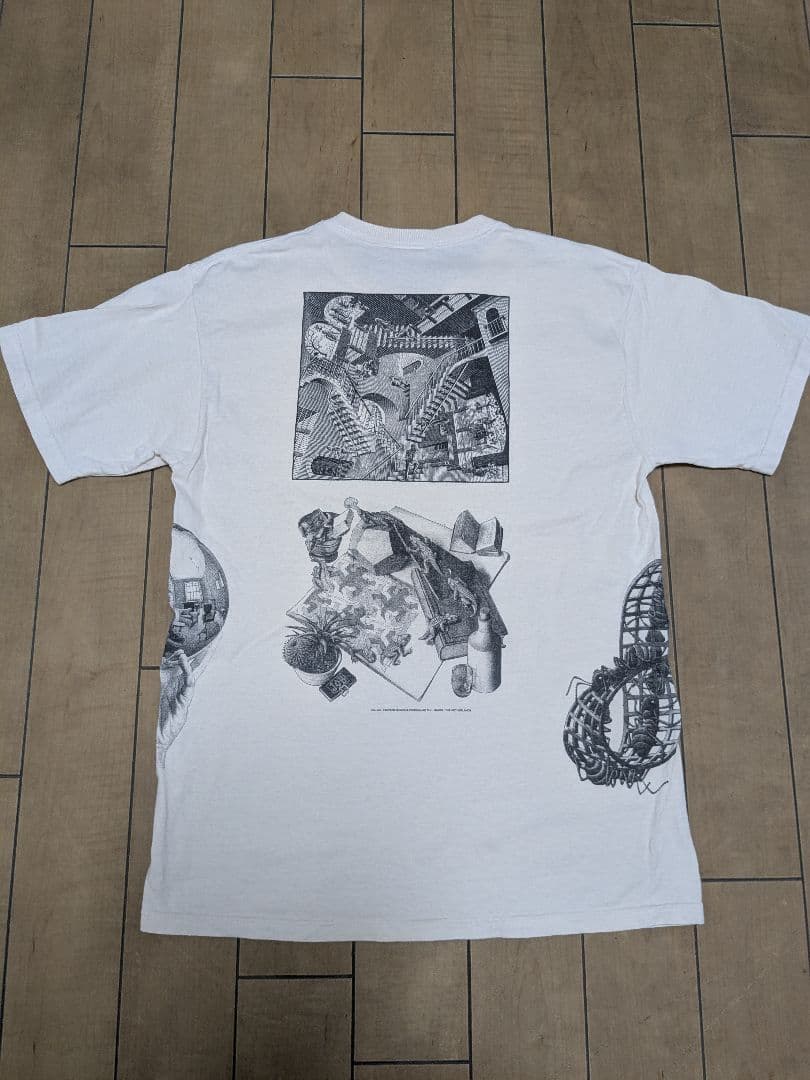 M.C.エッシャー プリント Tシャツ