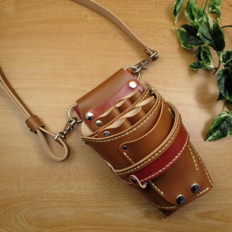 キャメル＆茶色　革ベルト付　６丁差し　本革シザーケース　SCL-100/CCA