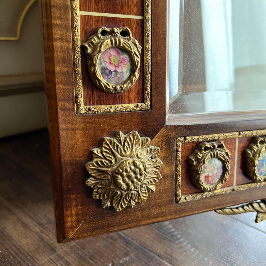 k078r118 ヨーロッパの伝統的な意匠を感じられるウォールミラー/壁掛け鏡