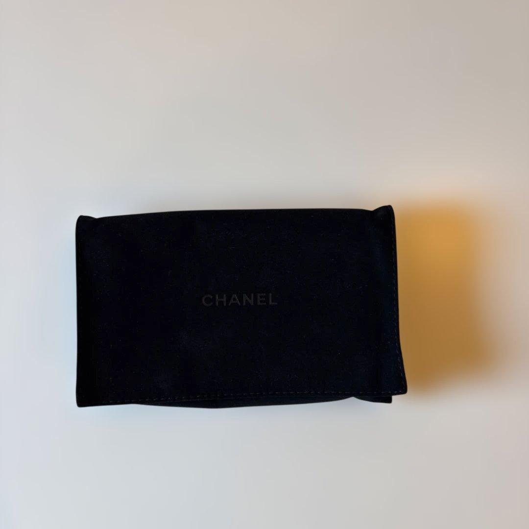 HARU 　CHANEL シャネル ミニ財布　未使用に近い