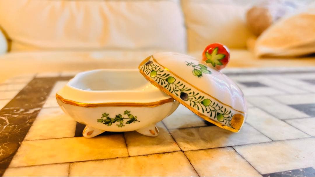 herend アポニーグリーン アシツキボックス トマト