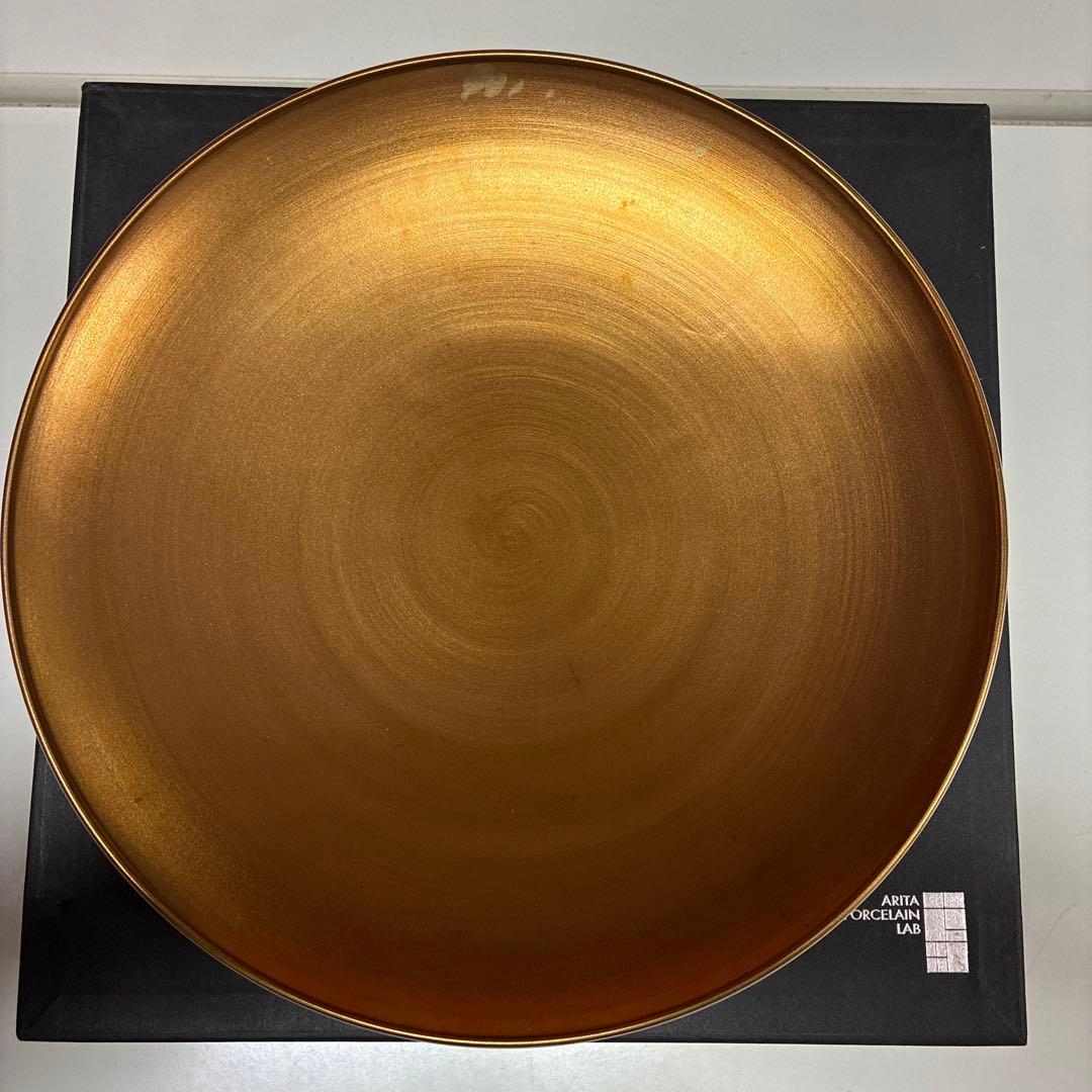 有田焼　ARITA PORCELAIN LAB 金色の皿　27センチ