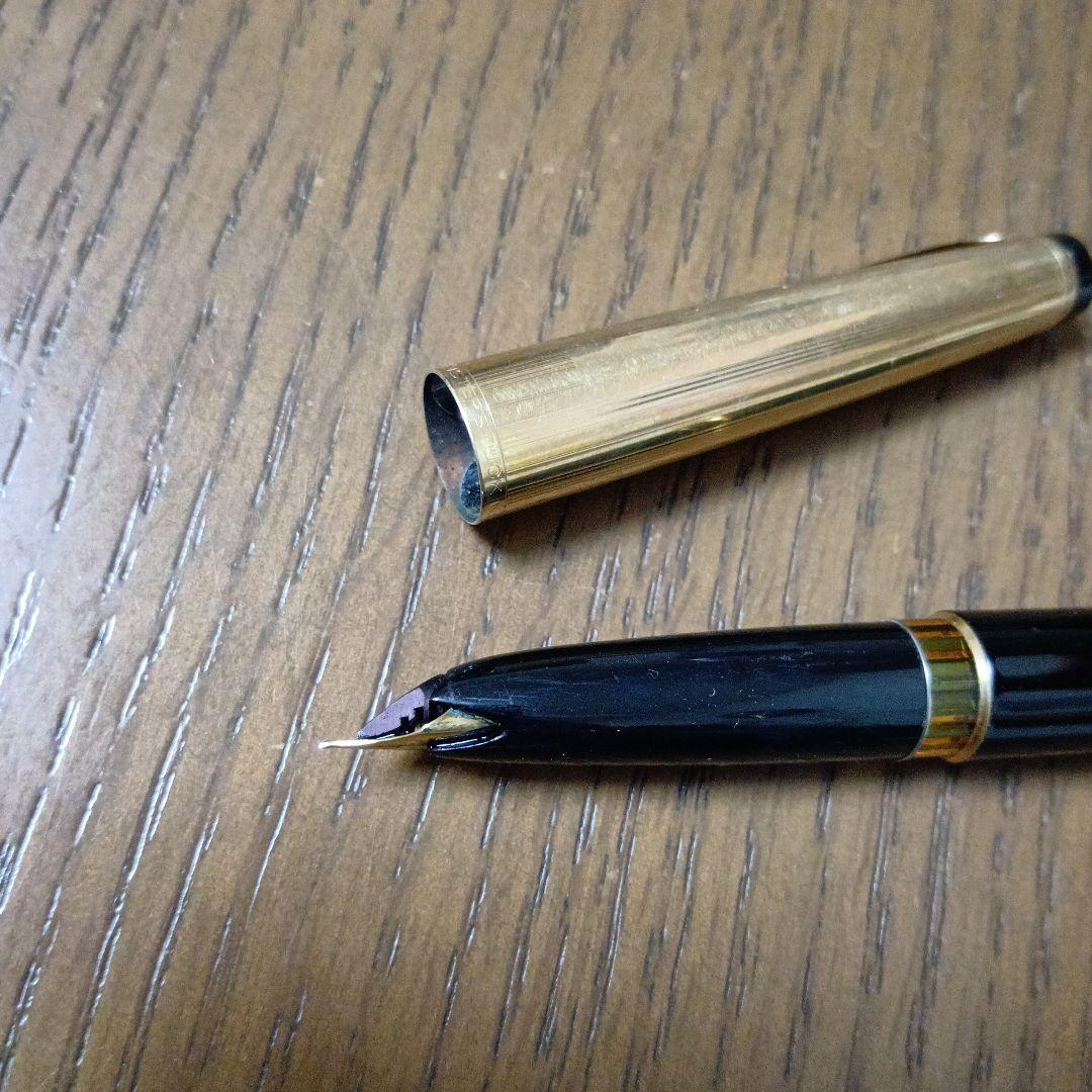 MONTBLANC 万年筆