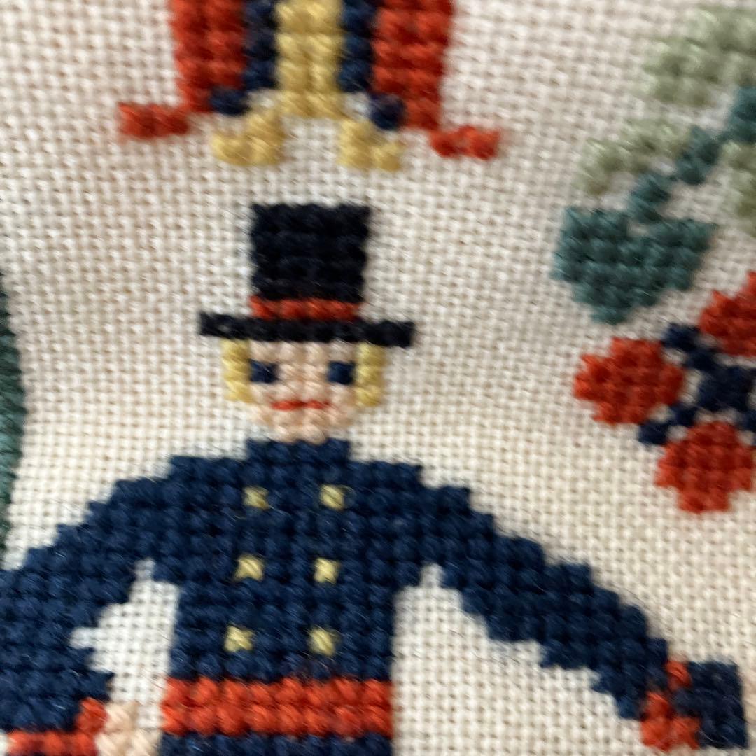 北欧ビンテージ　北欧刺繍　大型タペストリー