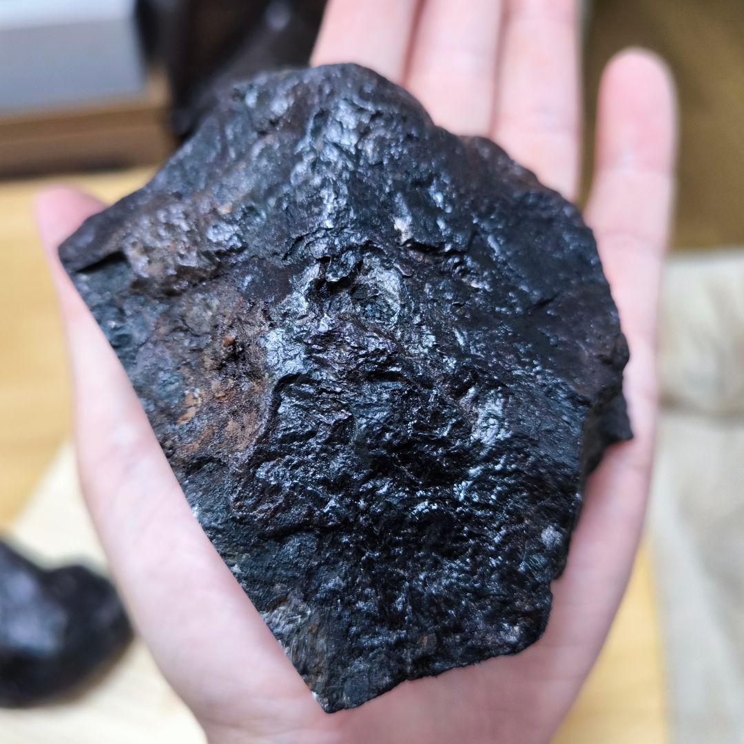 超特価 極上 アルタイ鉄隕石 約3.2kg 隕石　パワーストーン　宝石 天然石