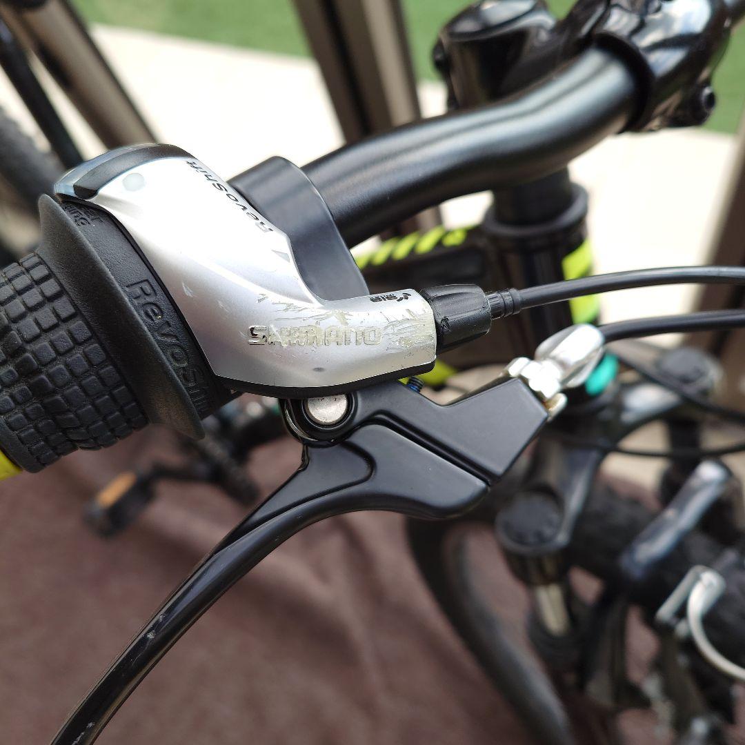 TREK　24インチ　キッズバイク　マウンテンバイク