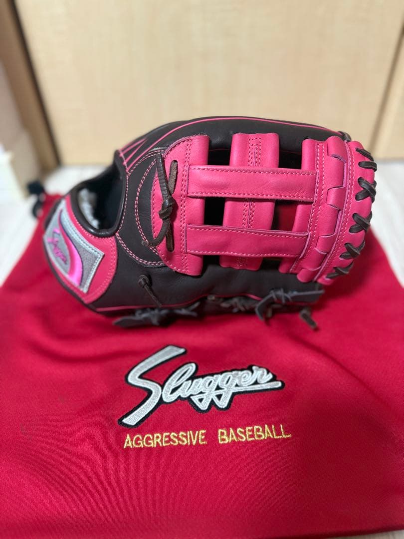 Slugger 軟式グローブ ブラウン/ピンク 収納袋付き　あ