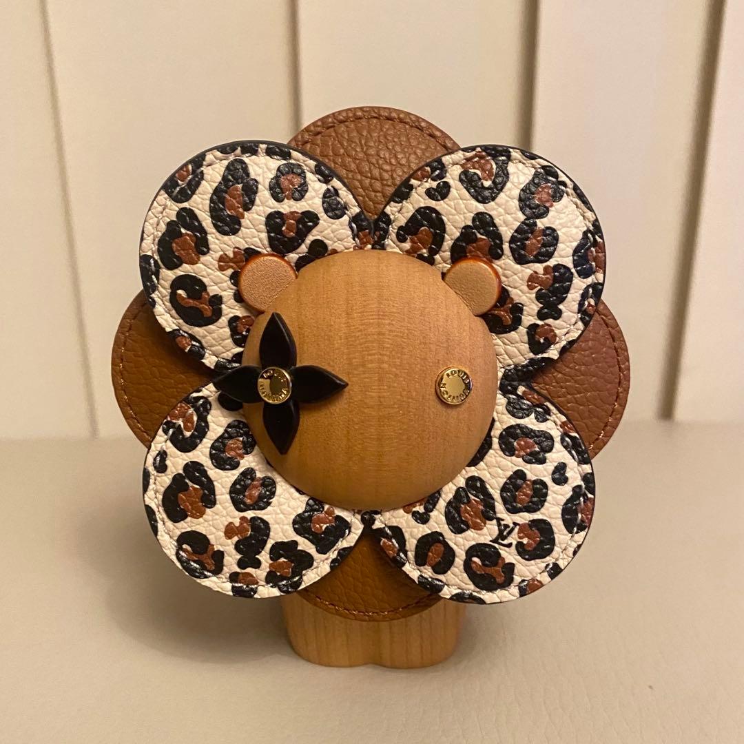 LOUIS VUITTON ヴィヴィエンヌ ペチュラミニ