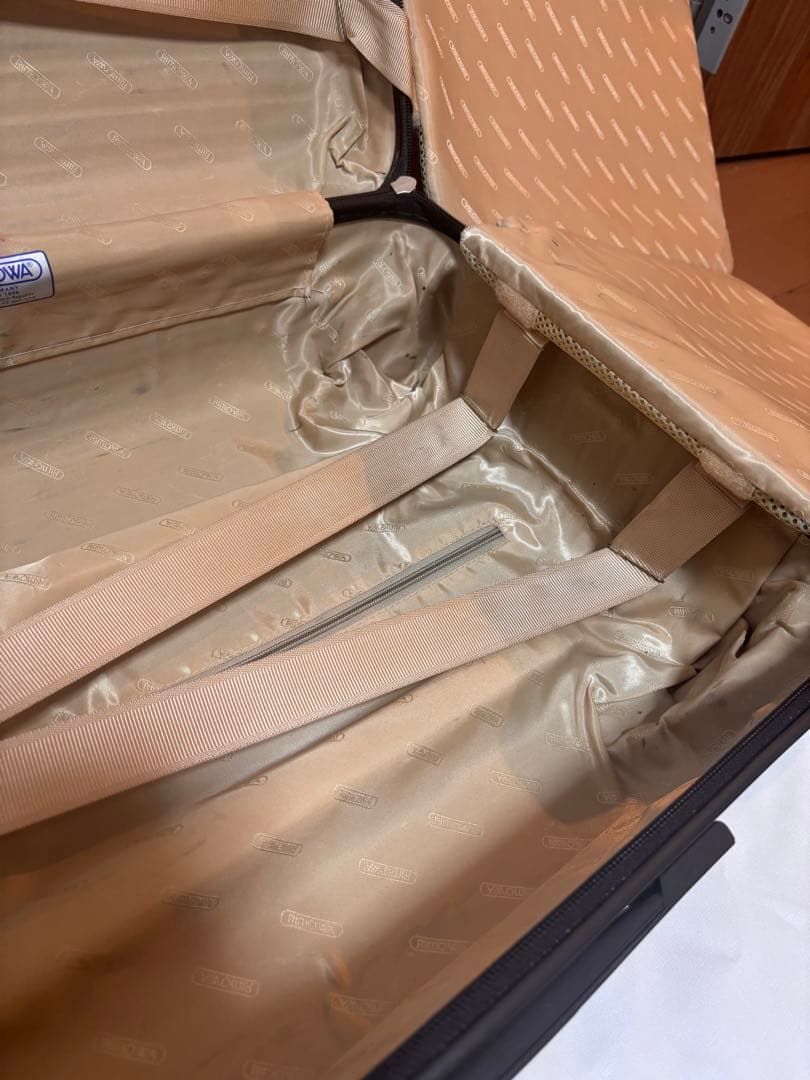 RIMOWA 機内持ち込み　サルサデラックス　2輪