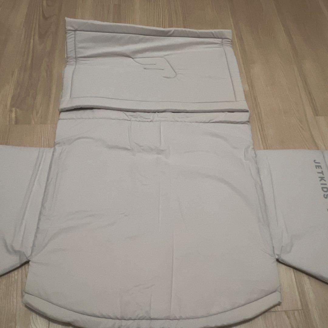 STOKKE JETKIDS 子供用キャリーケース　ベッドボックス