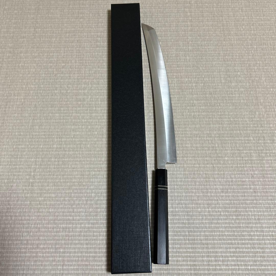 鬼反り　尺二　先丸柳刃　包丁　和包丁　黒檀黒水牛八角柄　箱付き