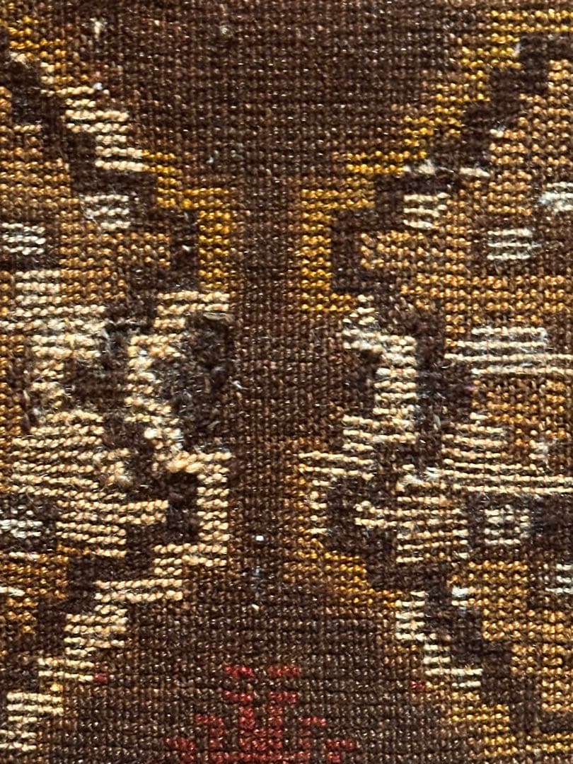 トライバルラグ　ヴィンテージラグ　アンティークラグ　トルクメン　プリミティブ