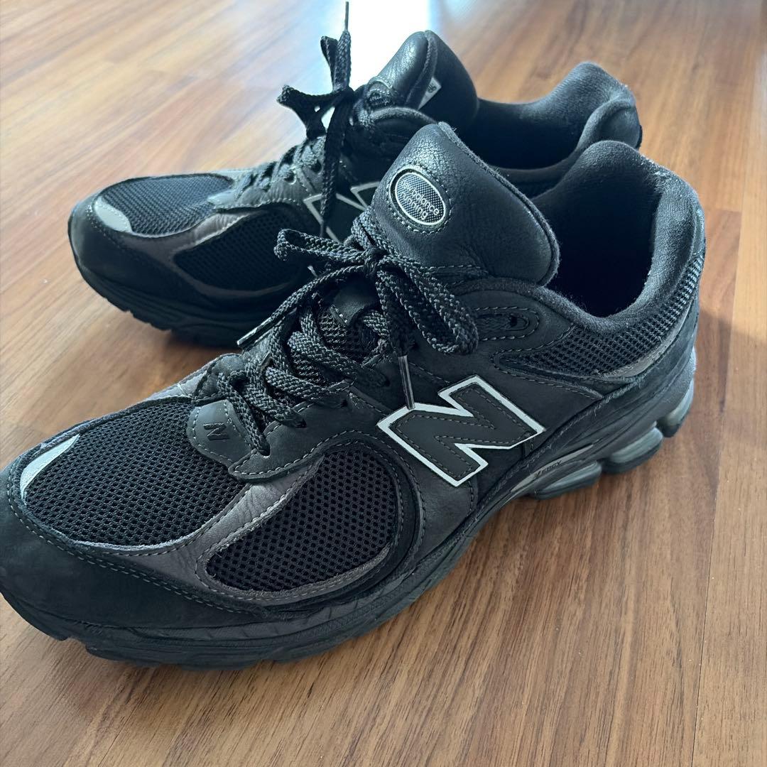 New Balance 2002R ブラック