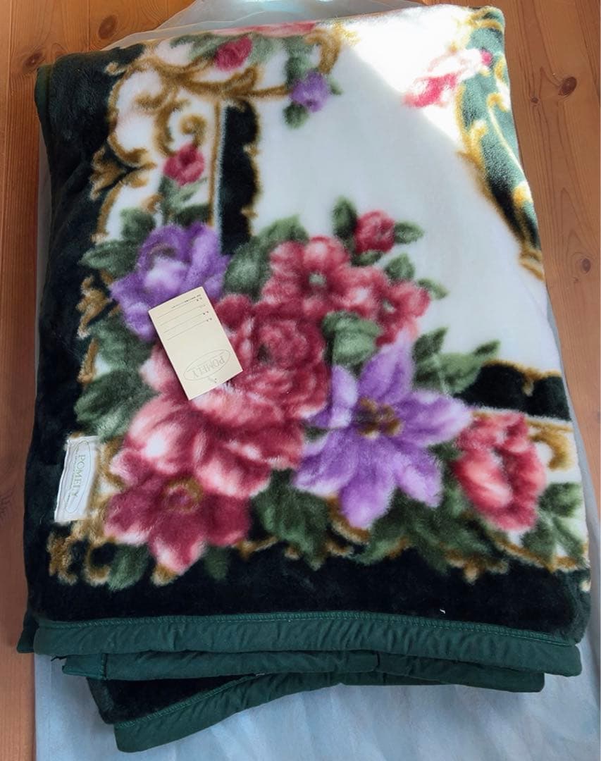 POMELY ポメリー　二枚合わせ 極暖 高級アクリル毛布 肌ざわり なめらか