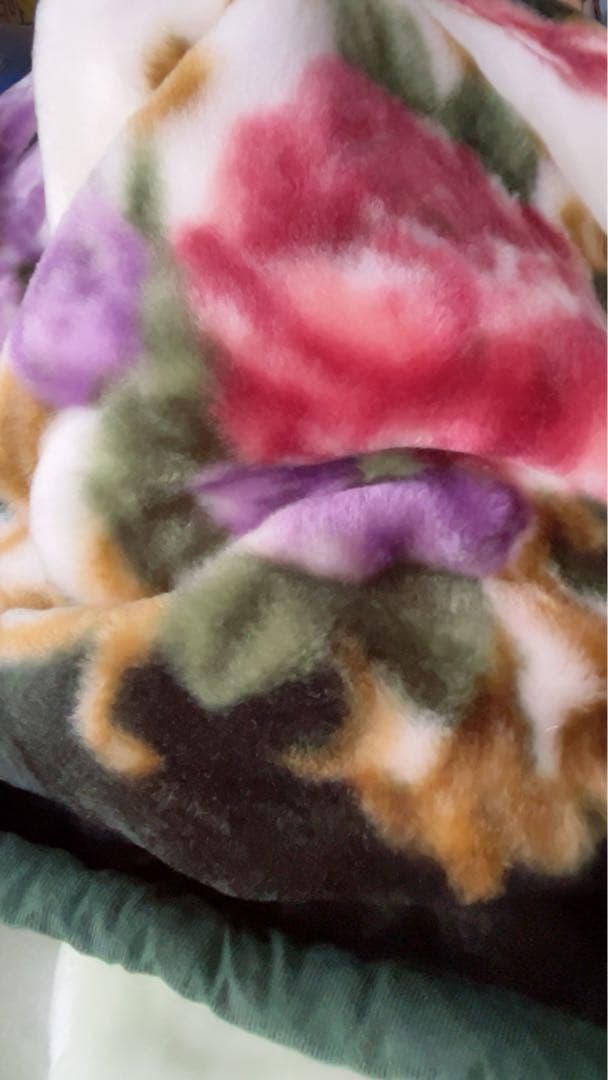 POMELY ポメリー　二枚合わせ 極暖 高級アクリル毛布 肌ざわり なめらか