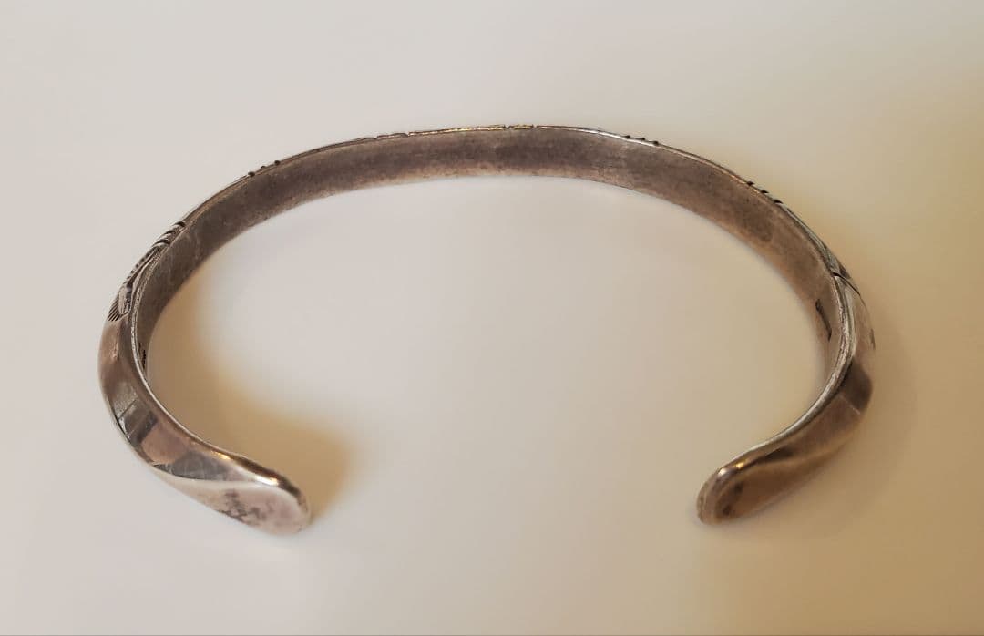 ナバホ Kevin Ramone Navajo インディアンジュエリー バングル