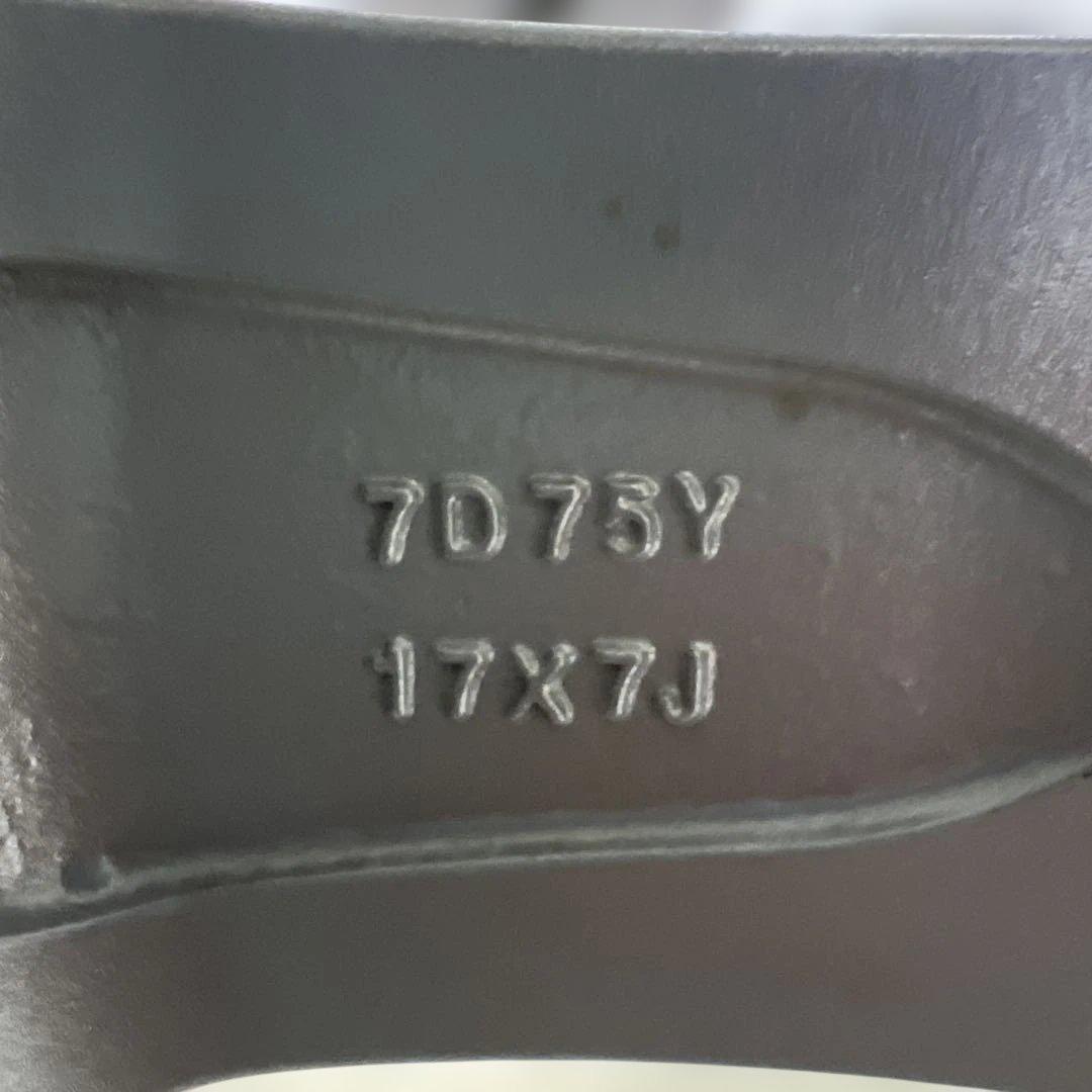 225/60R17 スタッドレス　ホイール　4本有り　バリ山　送料込み　③