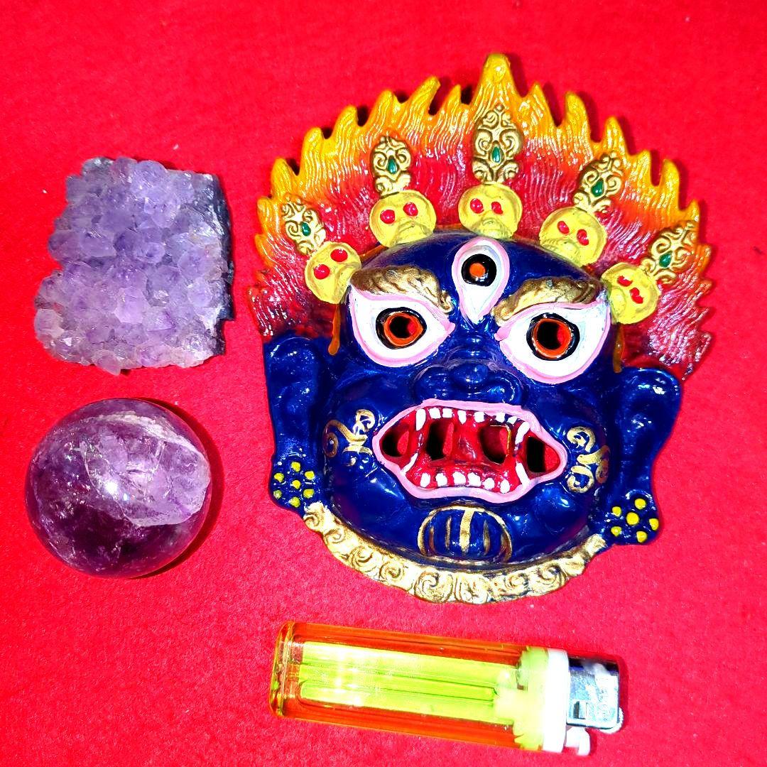 マハーカーラ・大黒天の金属製仮面と紫水晶のニ点セット！