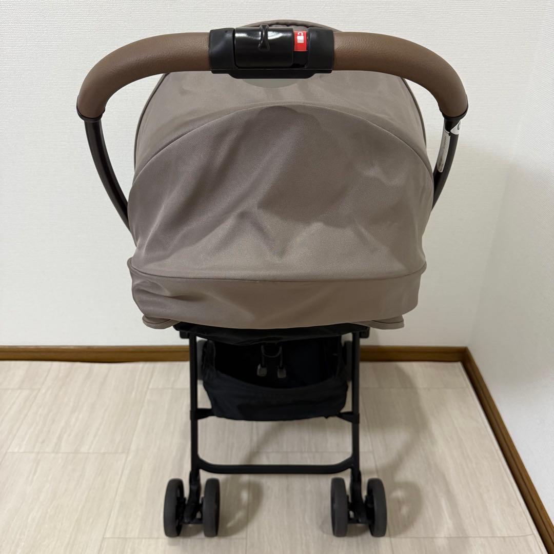 【美品】Aprica2024年モデル カルーンエアーメッシュ　両対面　軽量