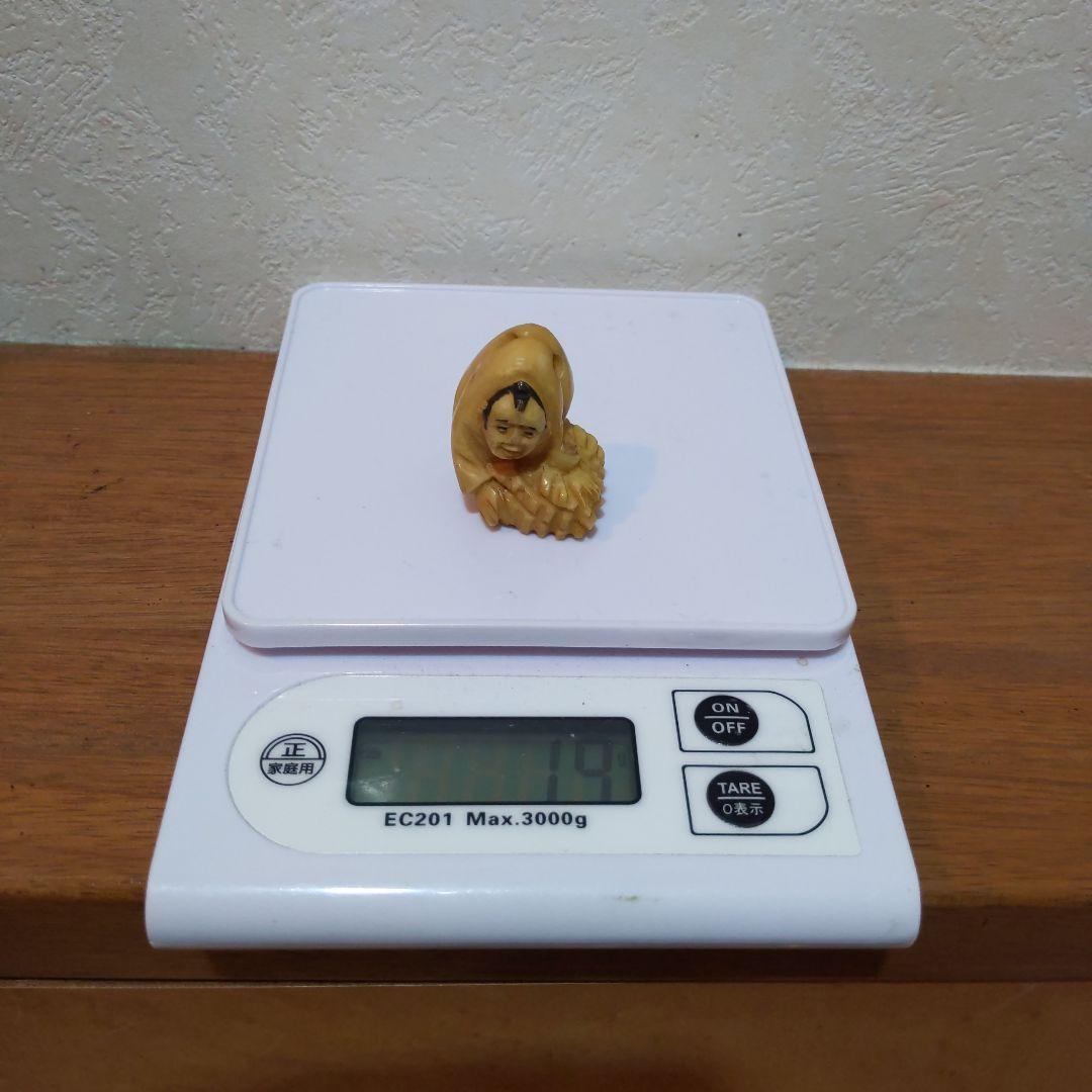 時代提物 人物根付 天然素材 在銘【江戸 薪売り人】高さ約3.5m 重さ約19ｇ