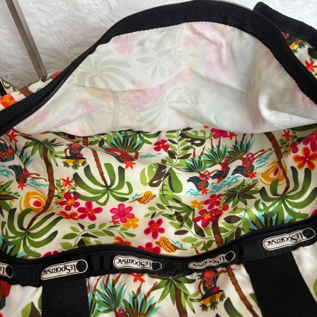 LeSportsac ハワイ限定モデル　フラダンス　 鍵付き　大容量　ポーチ付き