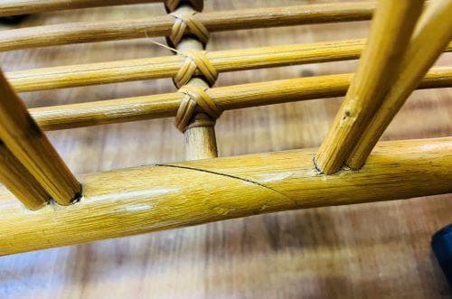 J【中古品】ラタン 籐 キャスター付ラック 2段　移動もラクラクです。