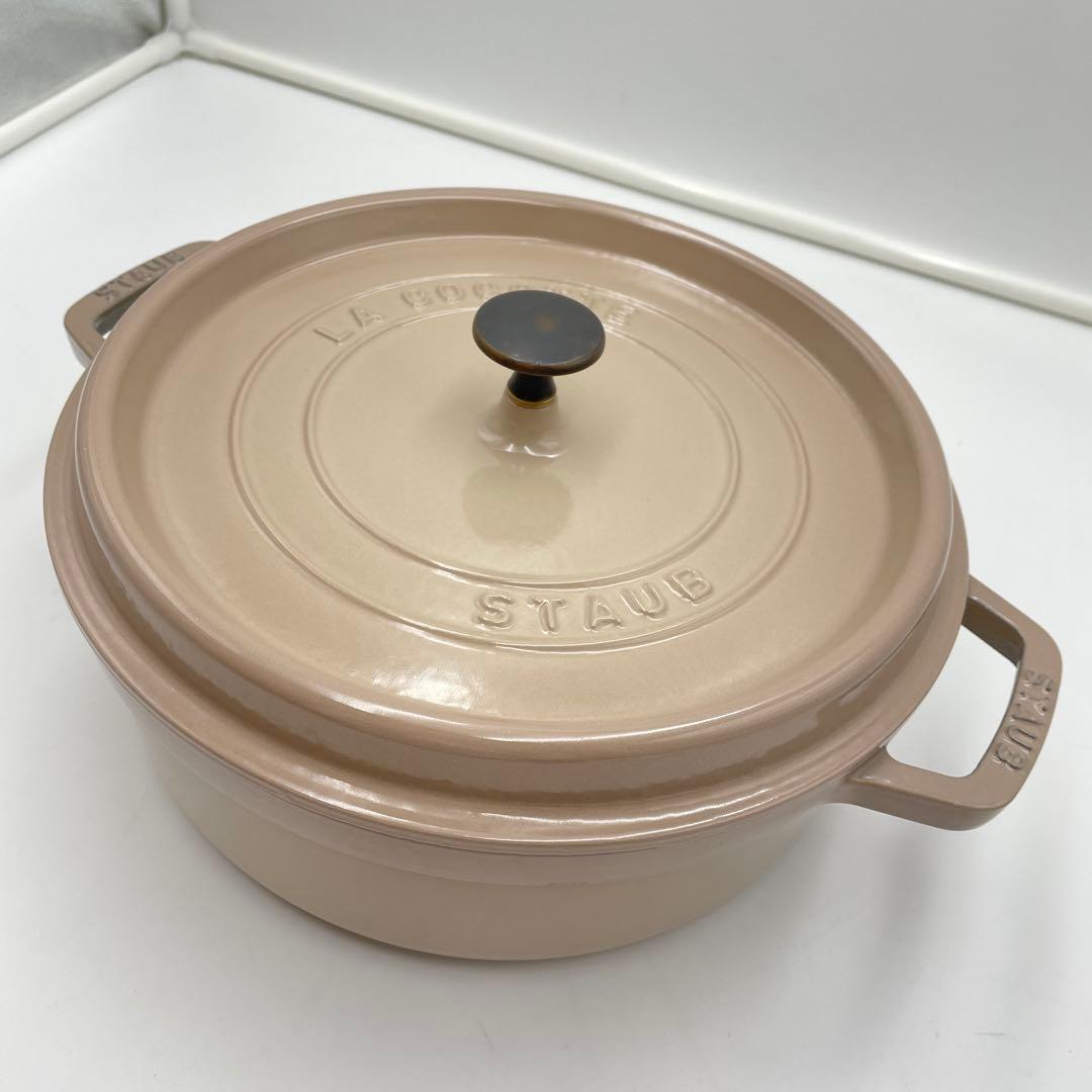 美品　STAUB ストウブ シャロー ココット ラウンド 26cm リネン