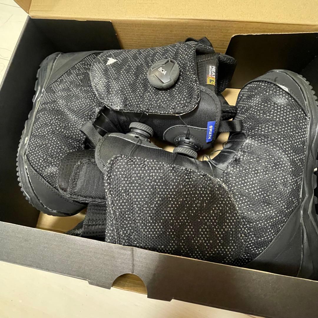 バートン burton スノーボードブーツ スワス BOA 2022-23年