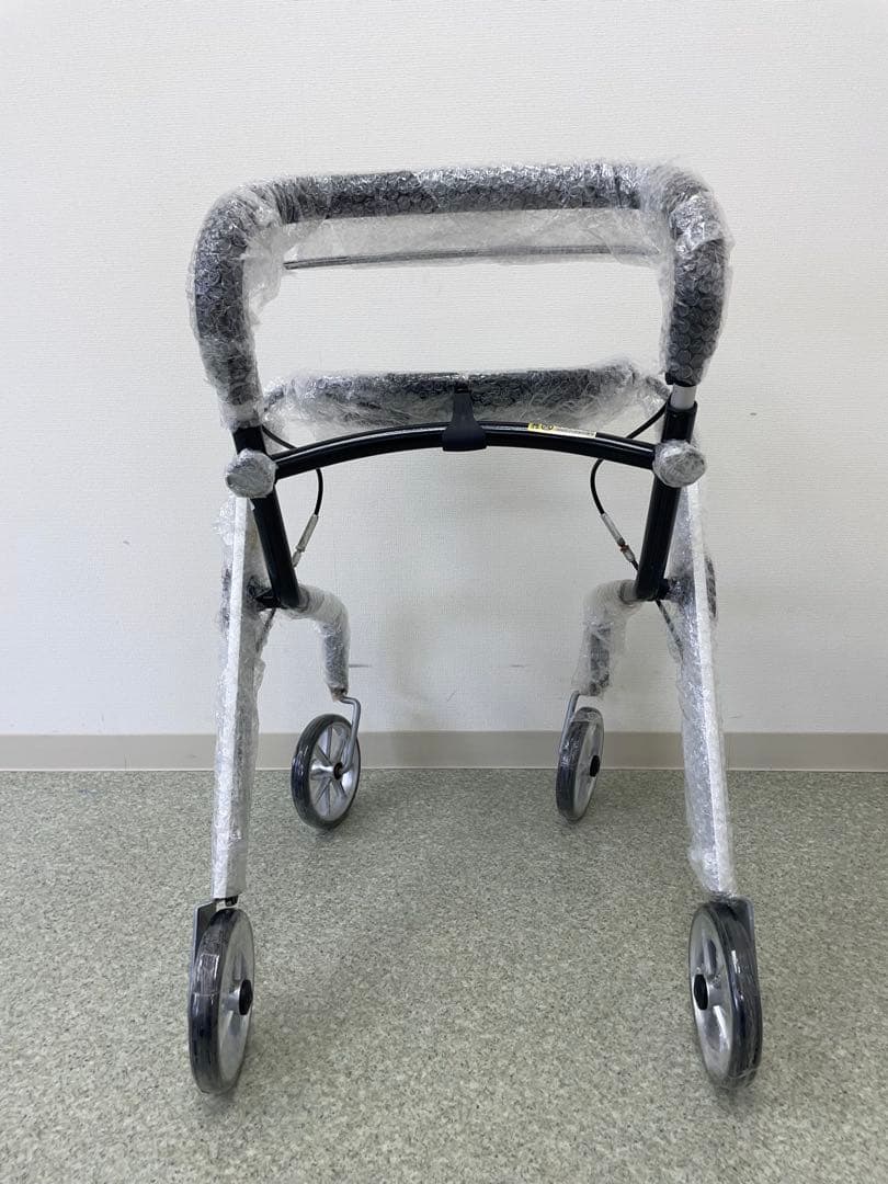 歩行車：レッツゴーミニ