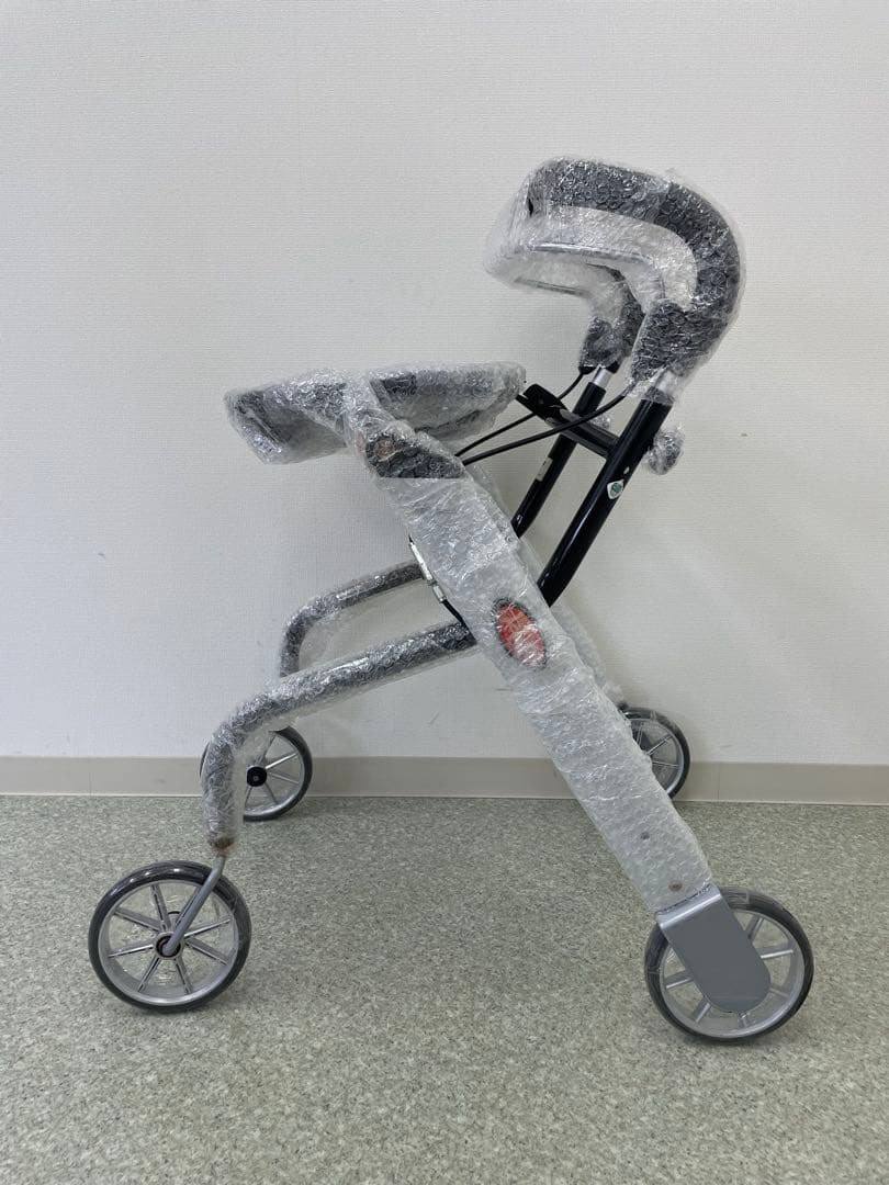 歩行車：レッツゴーミニ