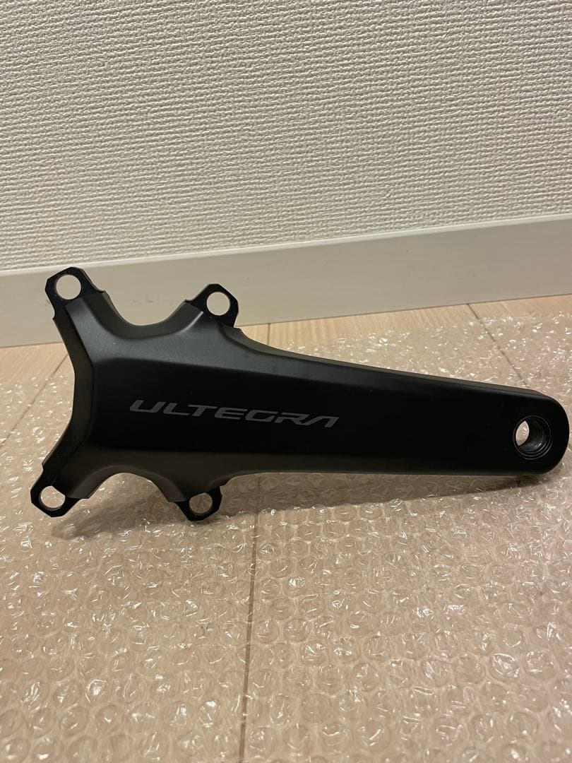 ULTEGRA クランクアーム ブラック　8100
