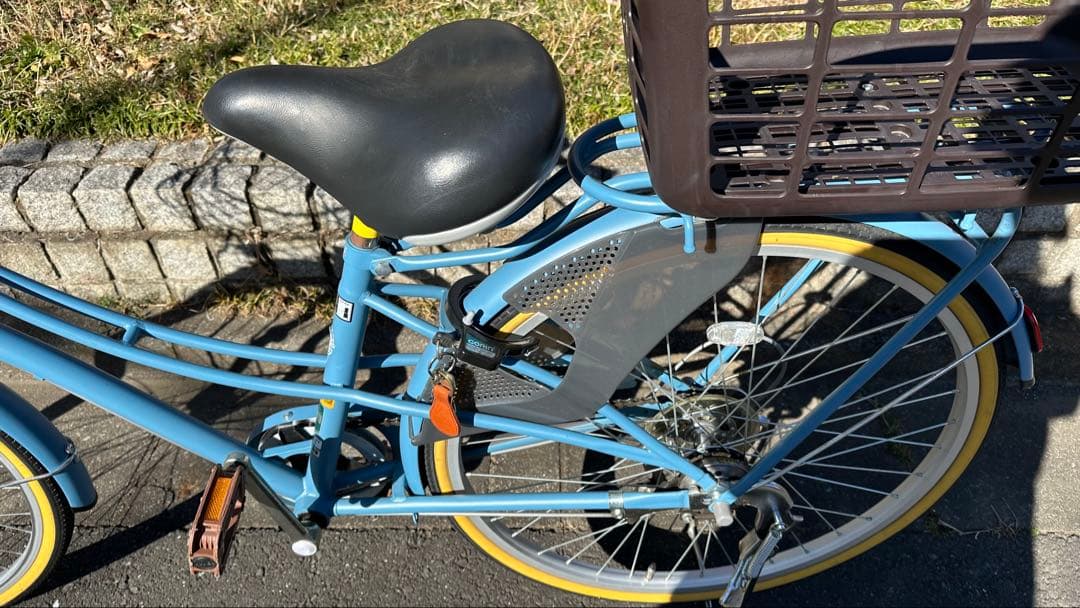 アサヒサイクル 26インチ　6段変速　青色 前後バスケット付き　ライトは自動