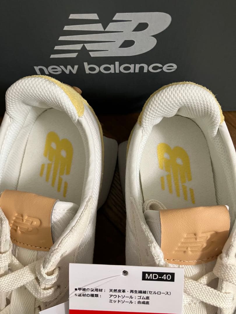 24.0cm ニューバランスWS327 ホワイト&ベージュカラー