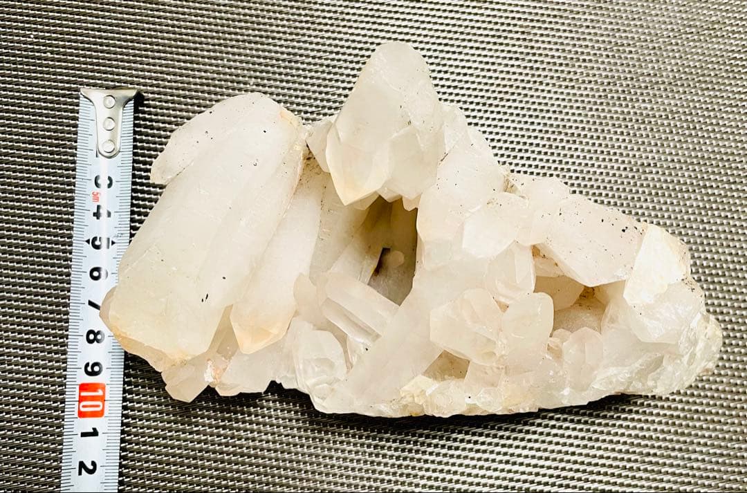 【超希少原石】1kg超 レムリアンシードクォーツ（台座付き）