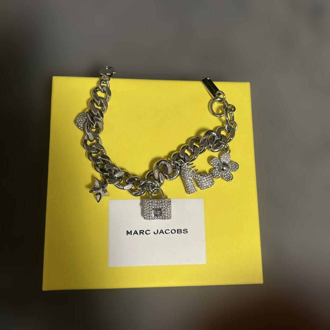 MARC JACOBS シルバーチェーンブレスレット