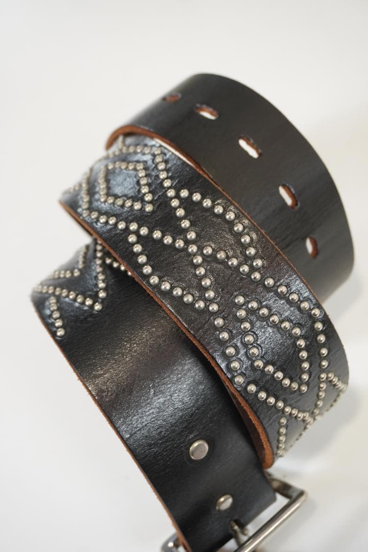 ◆・・ＨＴＣ・・◆　スタッヅベルト　　エイチティーシー 　Hollywood