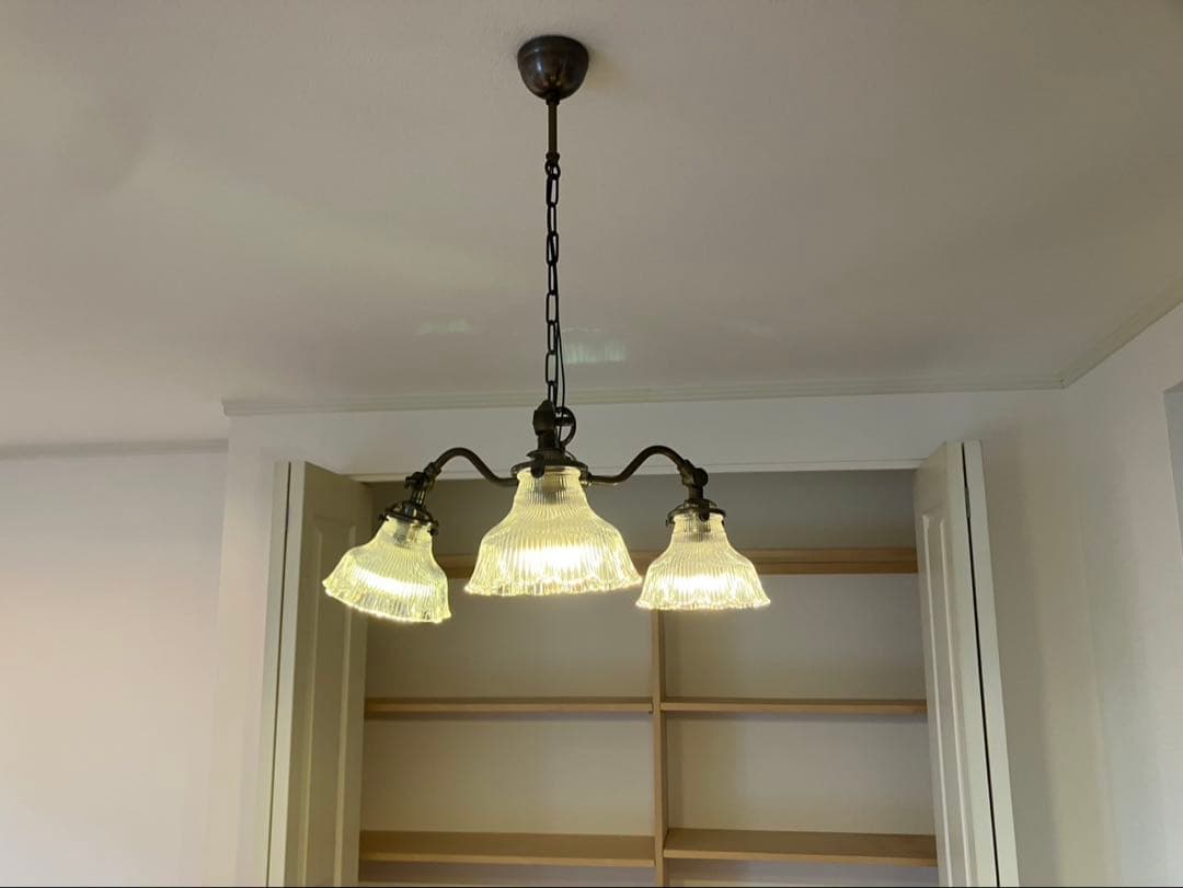 【送料無料】アンティーク　シャンデリア　3灯