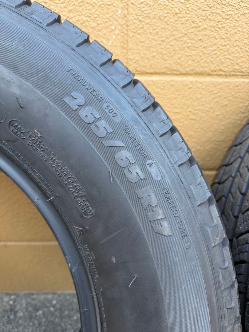 Michelin LATITUDE TOUR 17インチ265/65r17 4本
