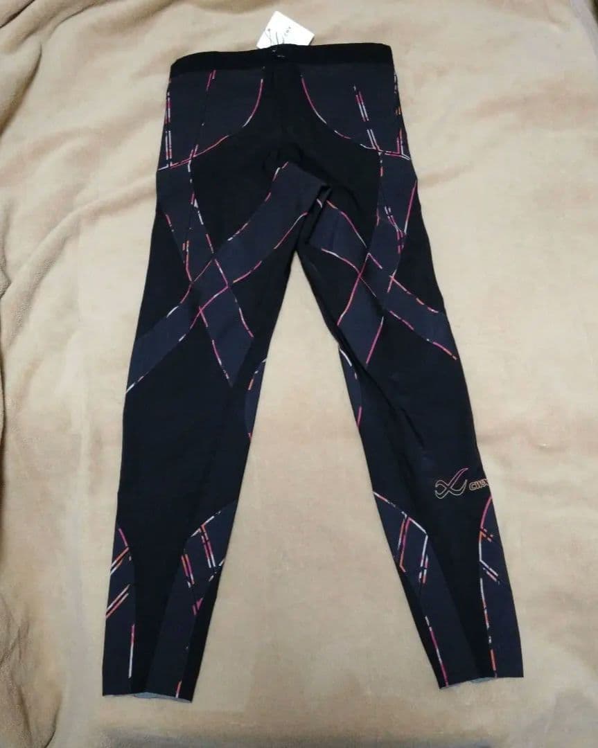 新品タグ付 CW-X ジェネレーター 2.0 レディース L 軽量 cwx 赤