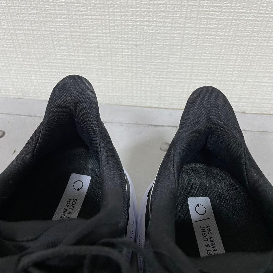 美品　HOKA ホカ　CLIFTON8 ランニングシューズ 黒　スニーカー　24